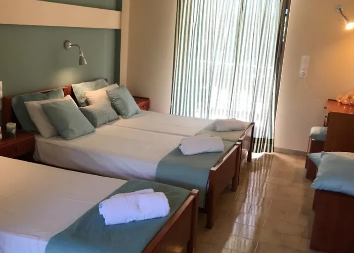 Helen Aparthotel